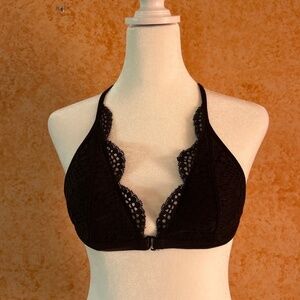 VICTORIA SECRET Black Laced  Bralette Size Small